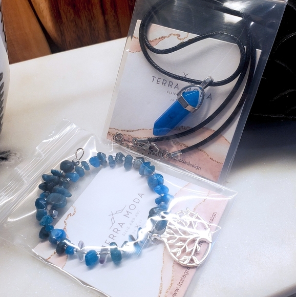 Terra Moda - Tree of Life Chunky Gemstone Bangles - Picture 3 of 14